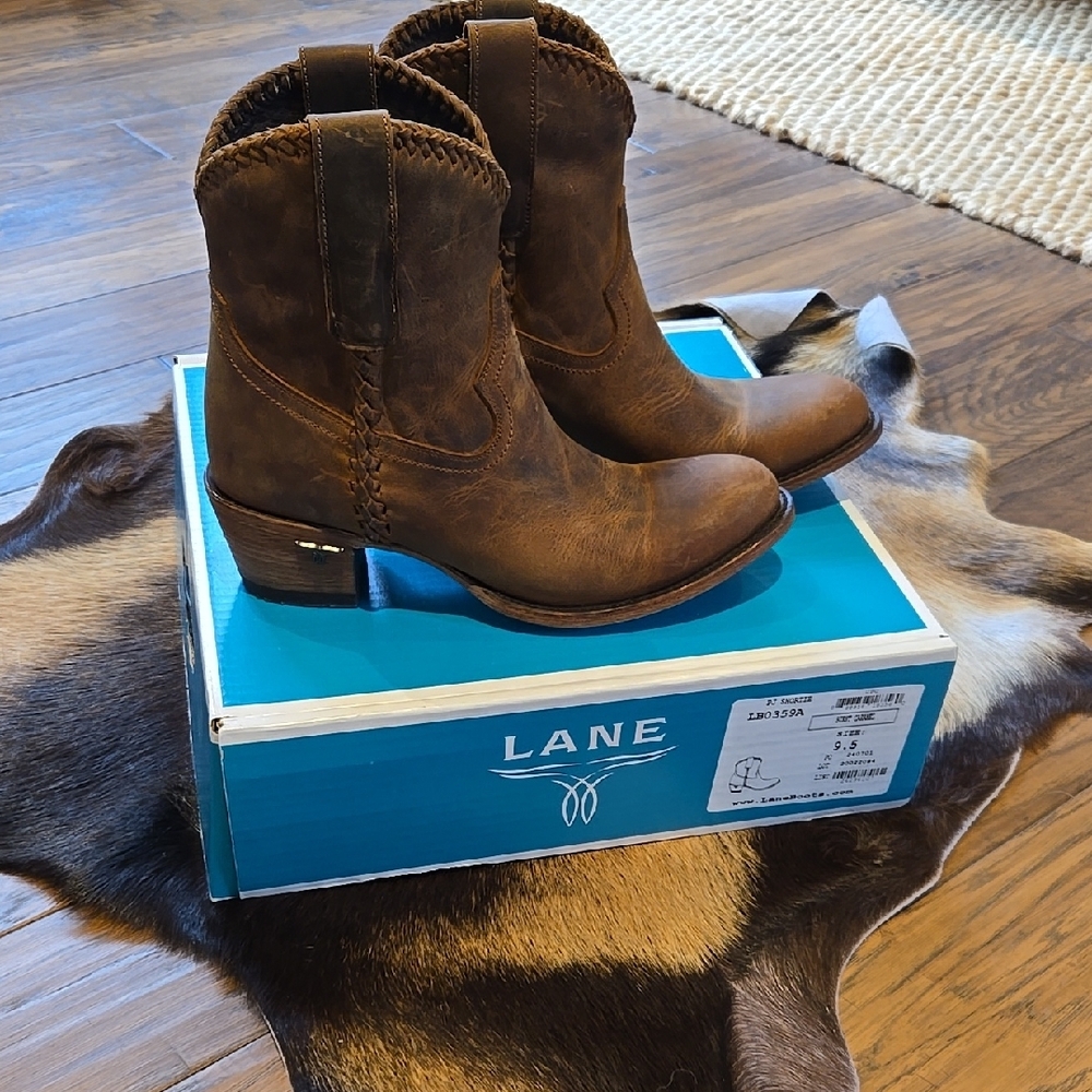 Women's Brown Ankle Boots